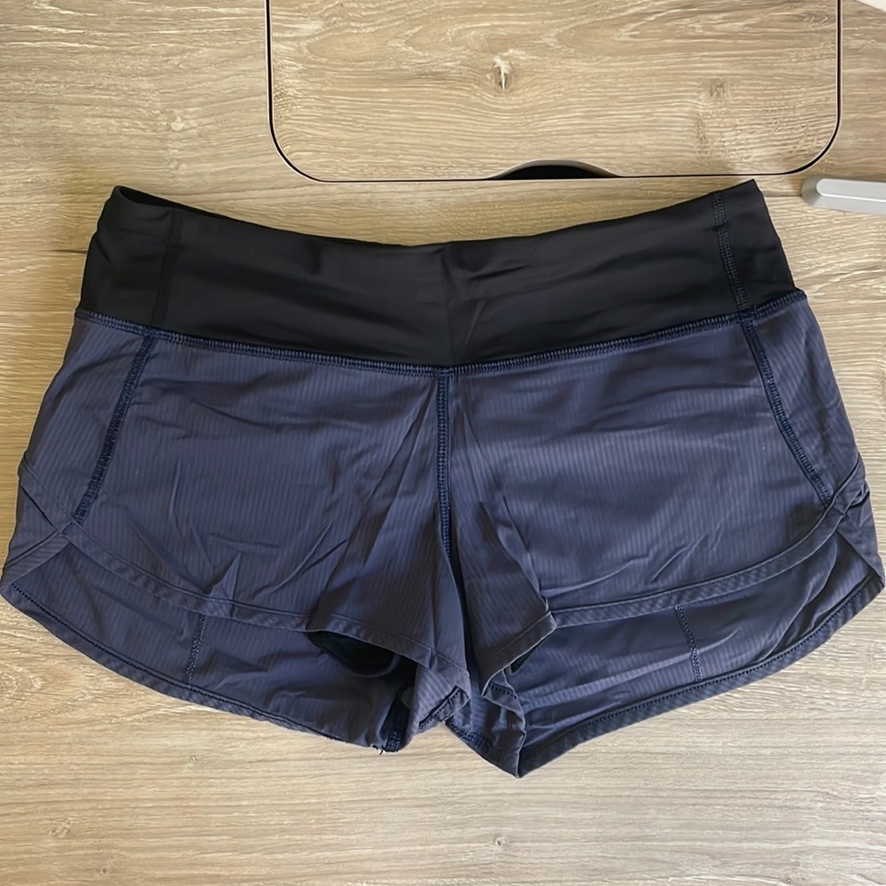 Indigo Lululemon Speed Up Shorts - Size 4